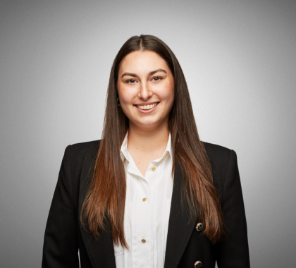 Portrait von Nora Mencocco