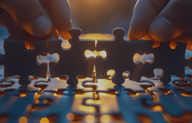 Puzzleteile, symbolisch für CRM Integration Website